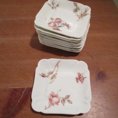 Sale Photo Thumbnail #95: 9 Butter Pats - Haviland and Co, Limoges, France 