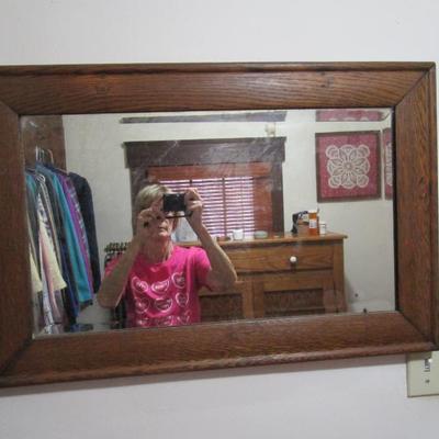 Oak framed rectangular mirror - Dimensions 19"Hx30"W