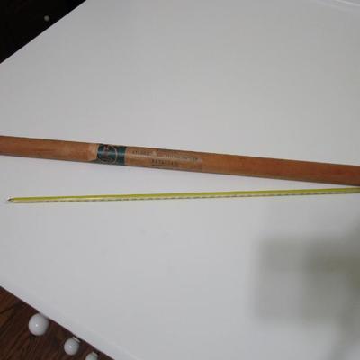 Vintaged Kimble Etched Stem Thermometer in original storage tube.   460mm length.  0-400 C.  High quality scientific thermometer.