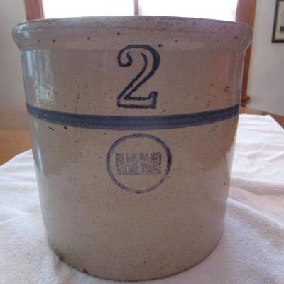 Sale Photo Thumbnail #46: 2-gallon traditional stoneware crock with blue band.   BlueBand Stoneware. No cracks.
