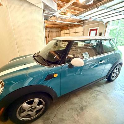 Mini Cooper- 2009 Model: COOPERN 2D Manual,  6 speed transmission, Vin#WMWMF33549TU71134, 10,803 miles, excellent condition