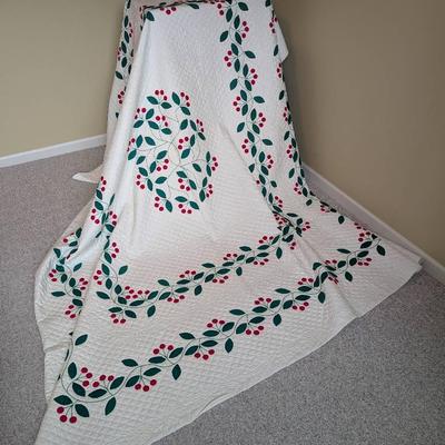 Holly Quilt