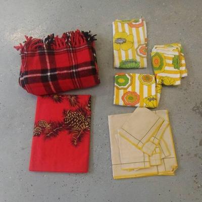 Linens-Vintage 
