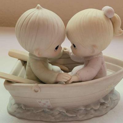 Precious Moments "Friends Never Drift Apart" 1985