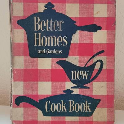 Early Edition Better Homes And Gardens Gingham Cookbook 