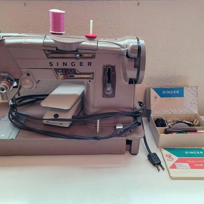 Singer Sewing Machine Made in Great Britain