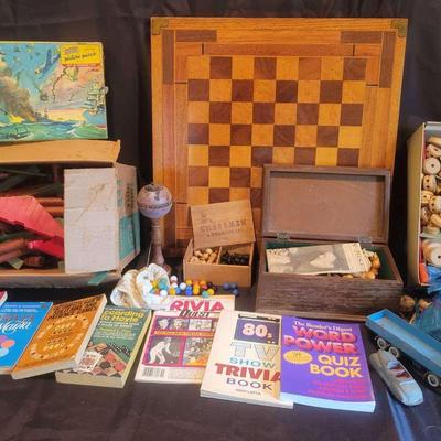 Vintage Games, Puzzles & Chess Collection