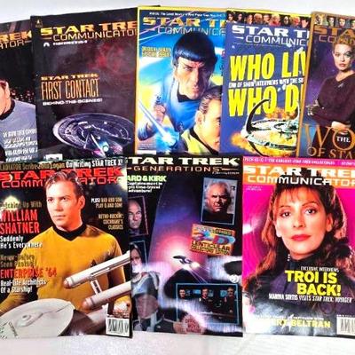 Assortment of Star Trek Communicator Magazines 