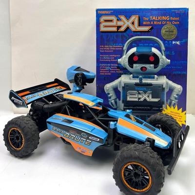 “Tiger Electronics” Talking Robot & Remote Control Car