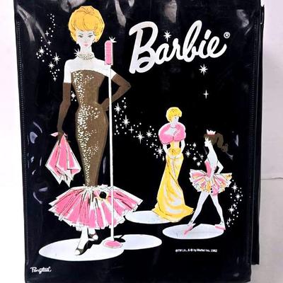 1962 "Barbie" Case With Clothes