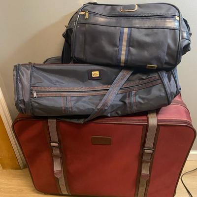 Club Class Suitcase & Garment Bag With Amelia Earhart Travel Bag 
