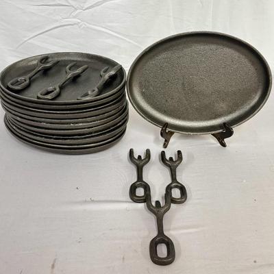 Oval Cast Iron Plates + Forks 