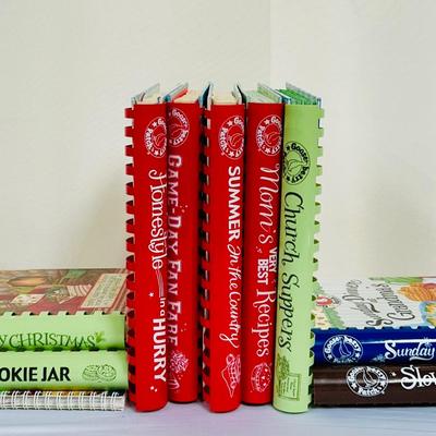 (10) Gooseberry Patch Cookbooks