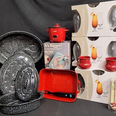 Black Speckled Enamleware Oval Roaster With Lid, Red Speckled Enamleware Baking Pan, And More