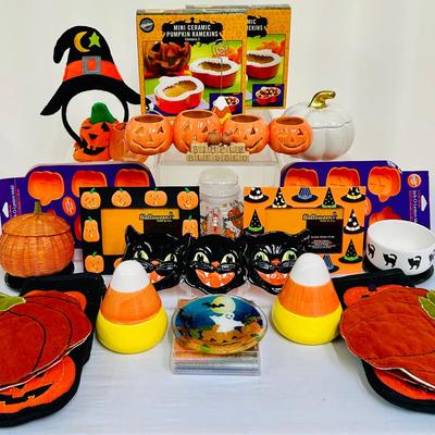 NEW Halloween:  Baking * Entertaining * Decorating 