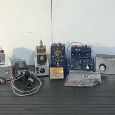 Collection Of Electronic Components & Equipment 