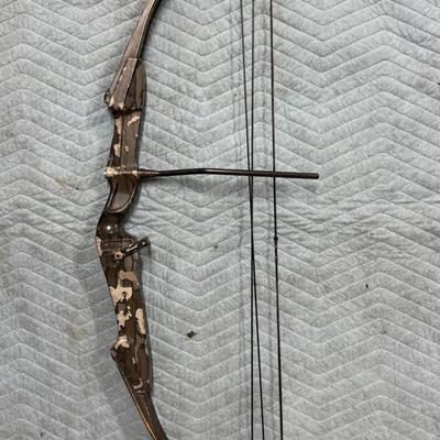 Hoyt USA Spectra 5000 Compound Bow – Vintage Camo Hunting Bow