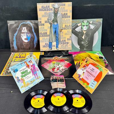 12” & 45rpm vinyl Collection & Alan Jackson Signed Sign