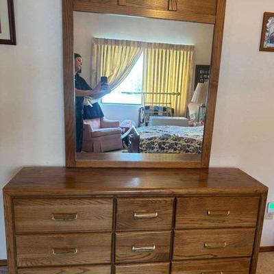 Light Wood Dresser With Mirror