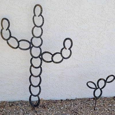 Patio Art - Cactus Made Of Mini Horseshoes