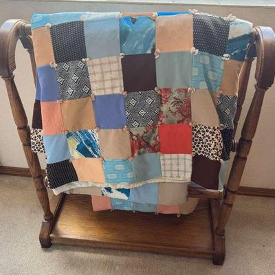 Wooden Quilt Stand With Hand-made Square-Patch Quilt