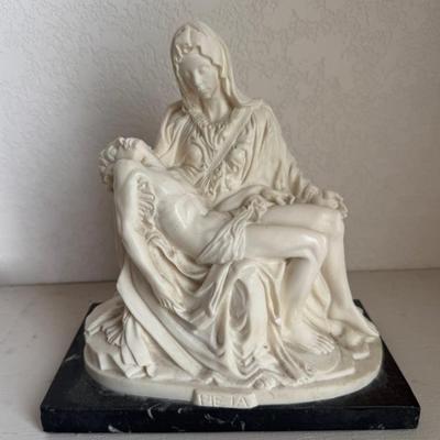 Replica of Michelangelo's Pietà