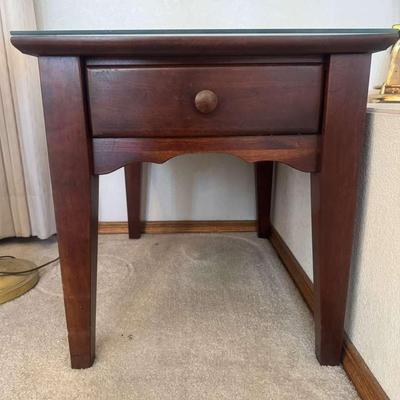 Traditional-Style, Dark Wood End Table With Glass Protective Top