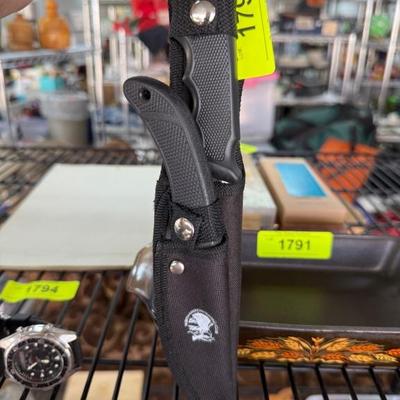 Sale Photo Thumbnail #394