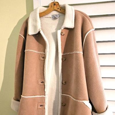 Sale Photo Thumbnail #148