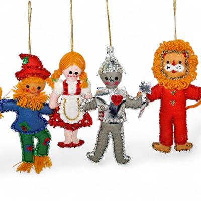 1970s Bucilla Dorothy & Friends Ornament Set