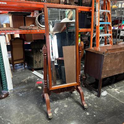 Ethan Allen Mahogany Cheval Mirror 18th Century Style