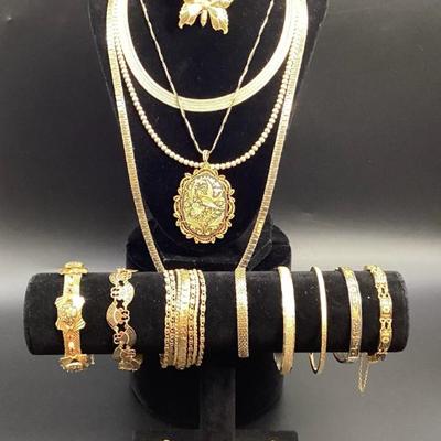 Sale Photo Thumbnail #99: ALL Damascene or Monet Jewelry