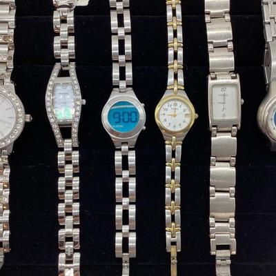 Sale Photo Thumbnail #51: FOSSIL Watches (6)