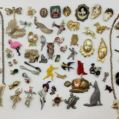 Sale Photo Thumbnail #93: Figural Jewelry: Necklaces, Brooches, Pendants and a Ring
