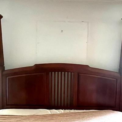 Arts and Crafts Style Poster Bed, King Size with Leesa Mattress (optional)
