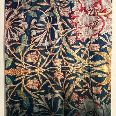Pashmina Shawl in an Art Nouveau Botanical Design