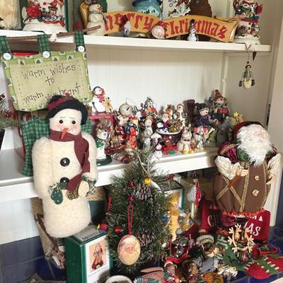 Christmas Decor With Ornaments 