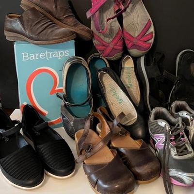 Women’s Casual and Sports Shoes (10) 9-9.5 with Keen, New Balance, Dansko 