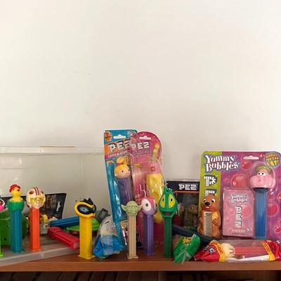Pez Candy Dispenser Collectibles with Star Wars, Bobo and More (29)