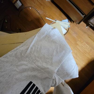 Sale Photo Thumbnail #28