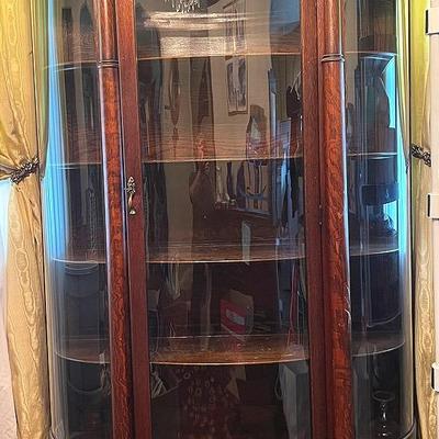  Vintage /Antique Oak China Cabinet