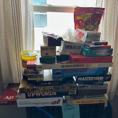 Games & Puzzles Mystery Lot