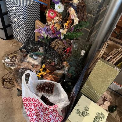 Seasonal Decor- Assorted
