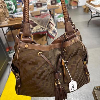 Sale Photo Thumbnail #25