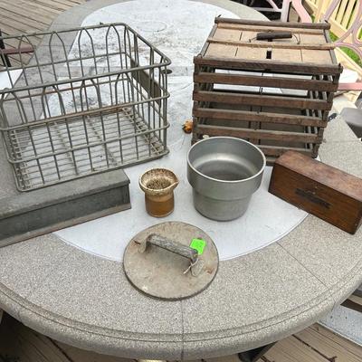 Vintage Crates & Boxes 