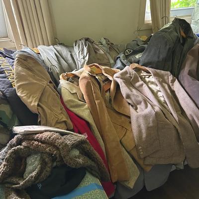 Men’s Clothes Mystery Lot
