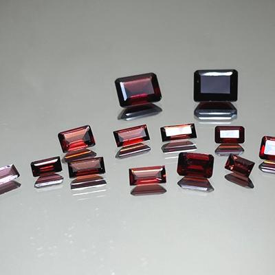 Garnet, Mixed Sizes 8.95 CTTW - Emerald Cuts 5x2mm to 8x5mm