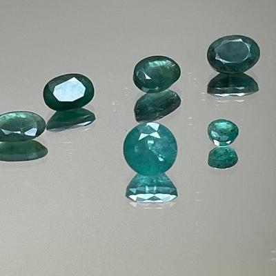 Emerald Ovals and Rounds 5.35 CTTW, Round 5mm Oval 6x4mm