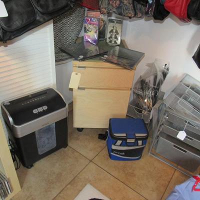 Sale Photo Thumbnail #99