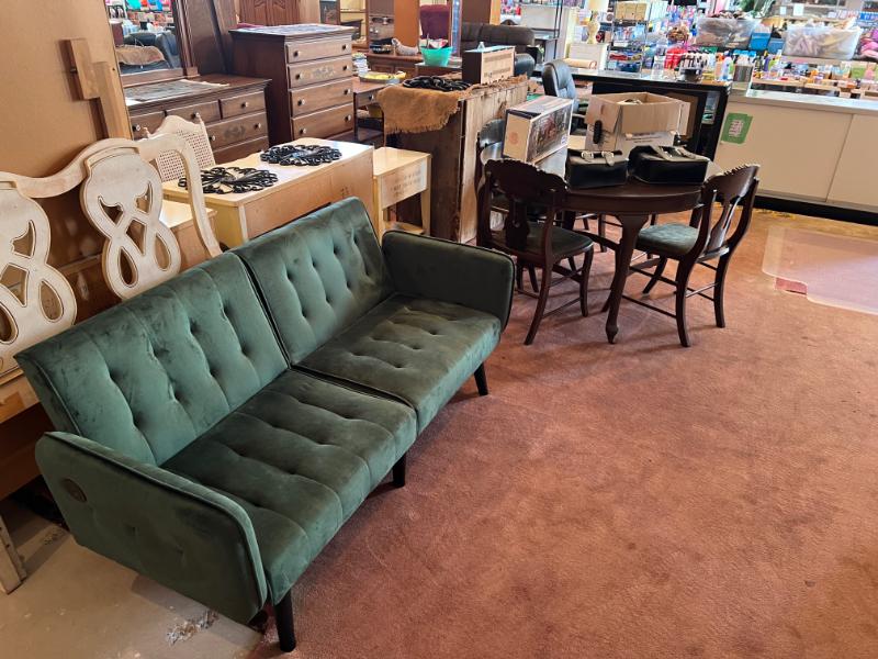 Sale Photo Thumbnail #20